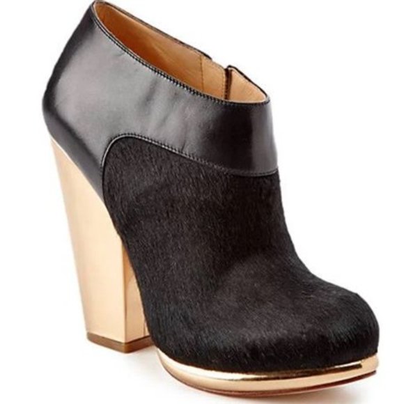 COLE HAAN "Sophie" calf hair boots with gold heel (9) - Picture 1 of 10